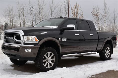 dodge 3500 mega cab 4x4.